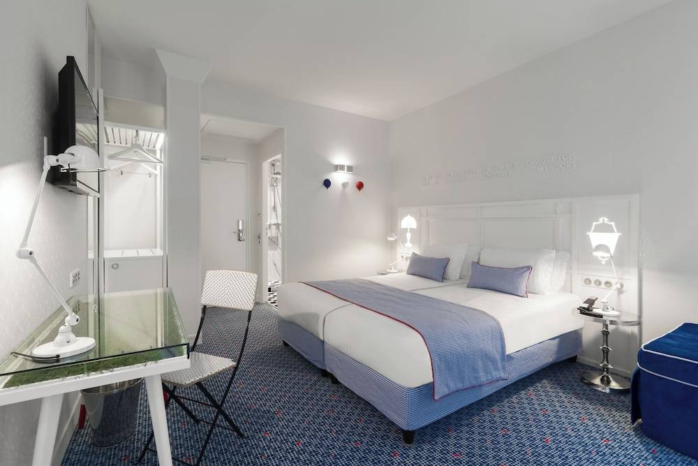 Hotel 34B - Astotel 1