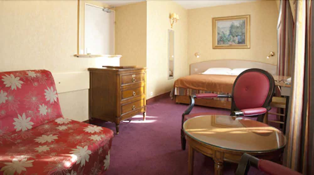 Hôtel Transcontinental 1