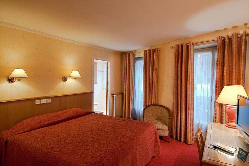 L'Ouest Hotel 1