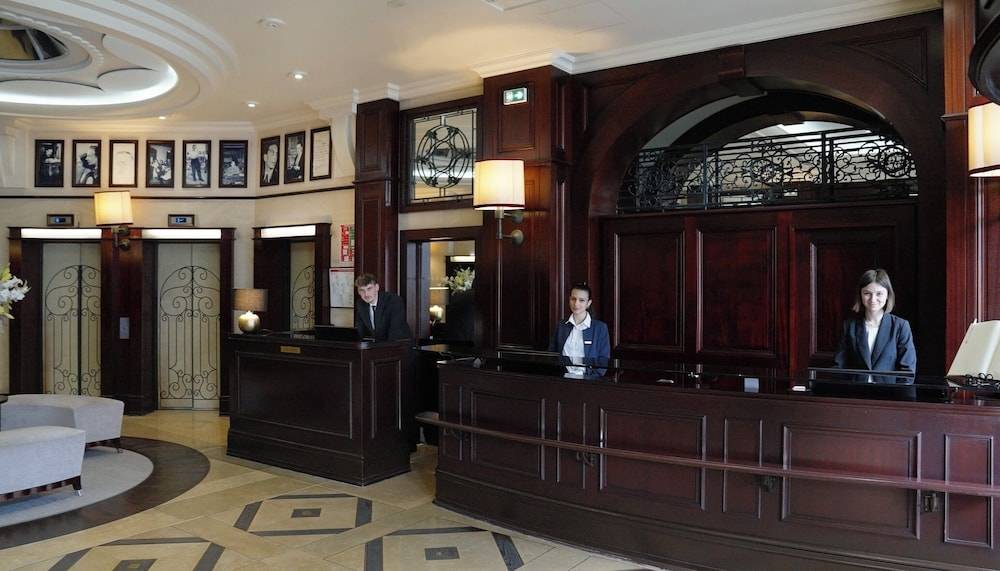 Hôtel Pont Royal Paris 2