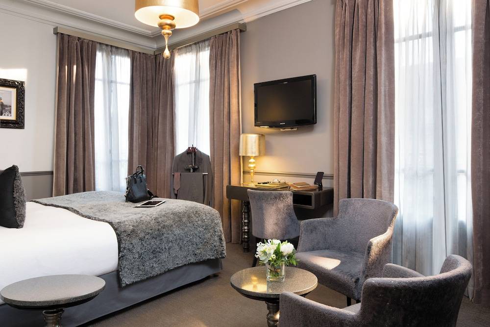 Hotel Lumen Paris Louvre 1