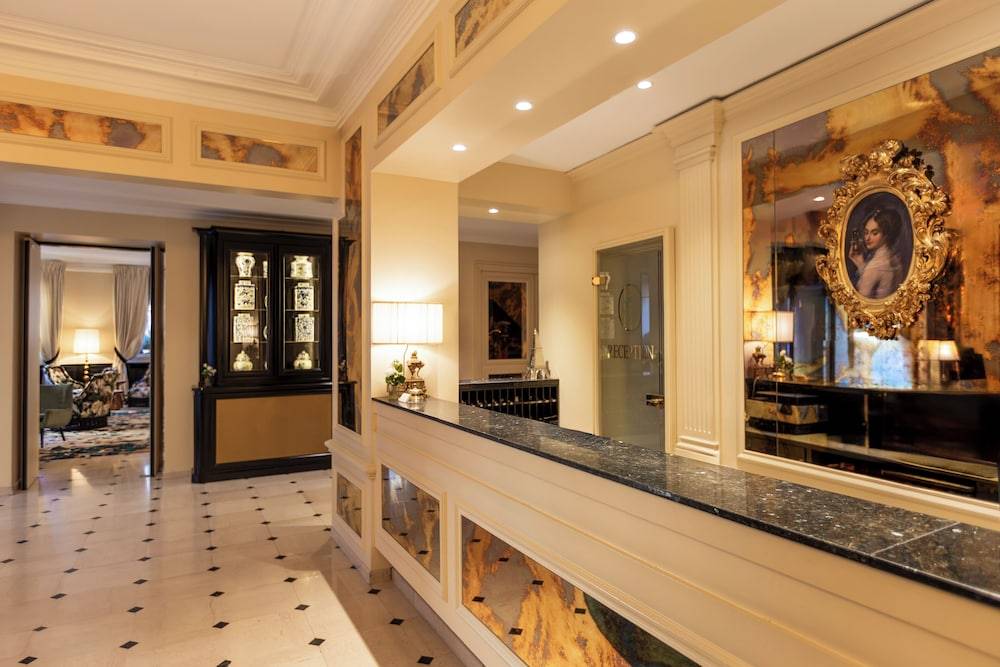 Hotel West-End 2