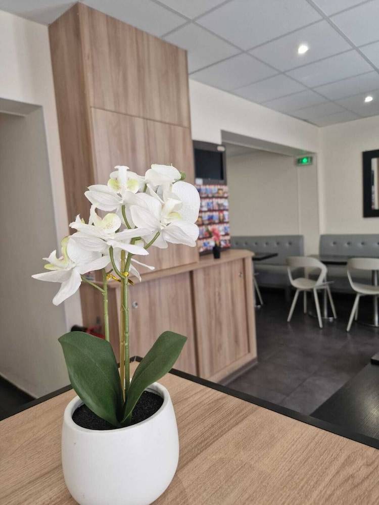 Hotel D'Anjou 2