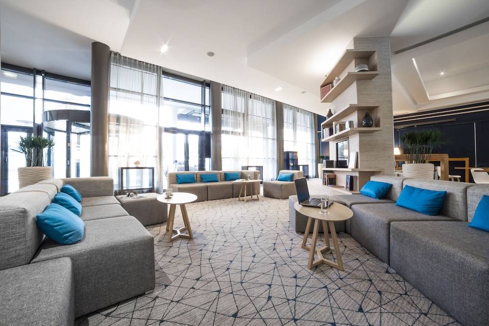 Courtyard by Marriott Paris La Defense West - Colombes 2