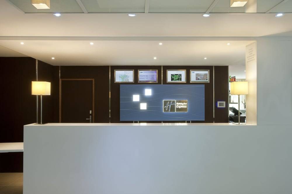 Holiday Inn Express PARIS - CANAL DE LA VILLETTE by IHG 2