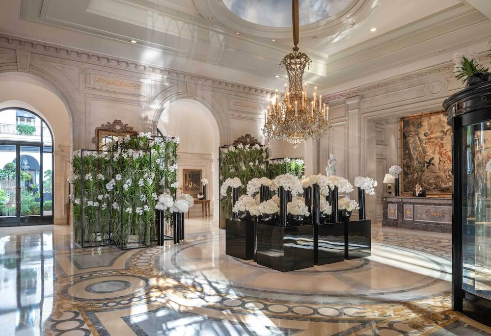 Four Seasons Hotel George V Paris 1
