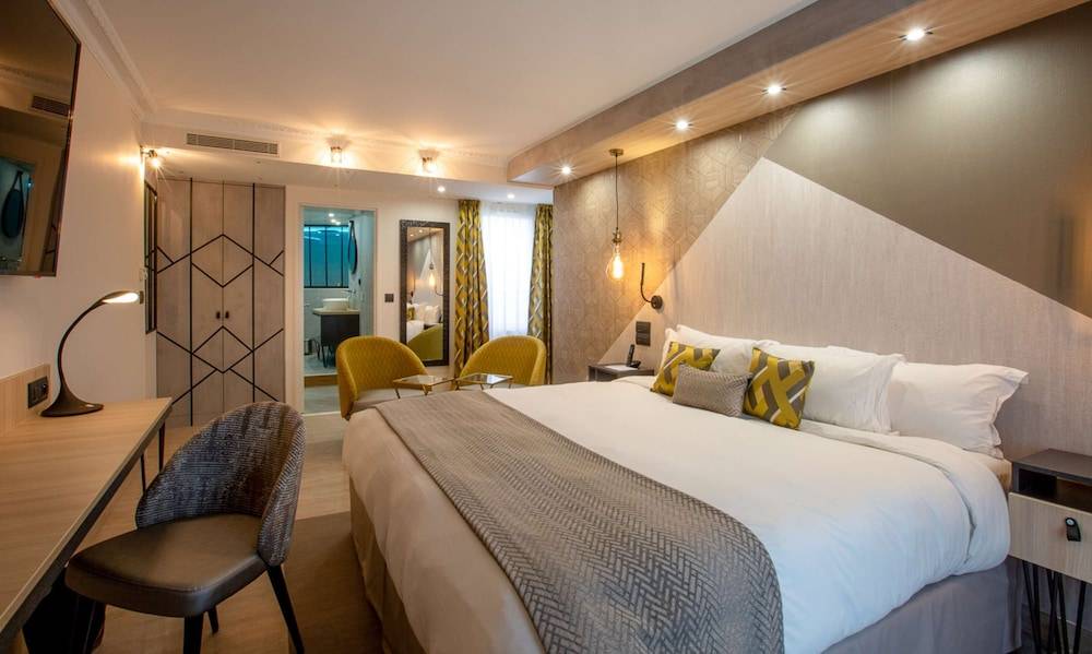 Best Western Plus Opéra Batignolles 1