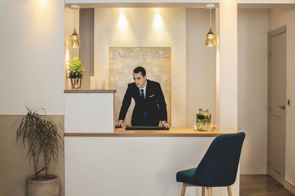 Hotel Opéra Marigny 2