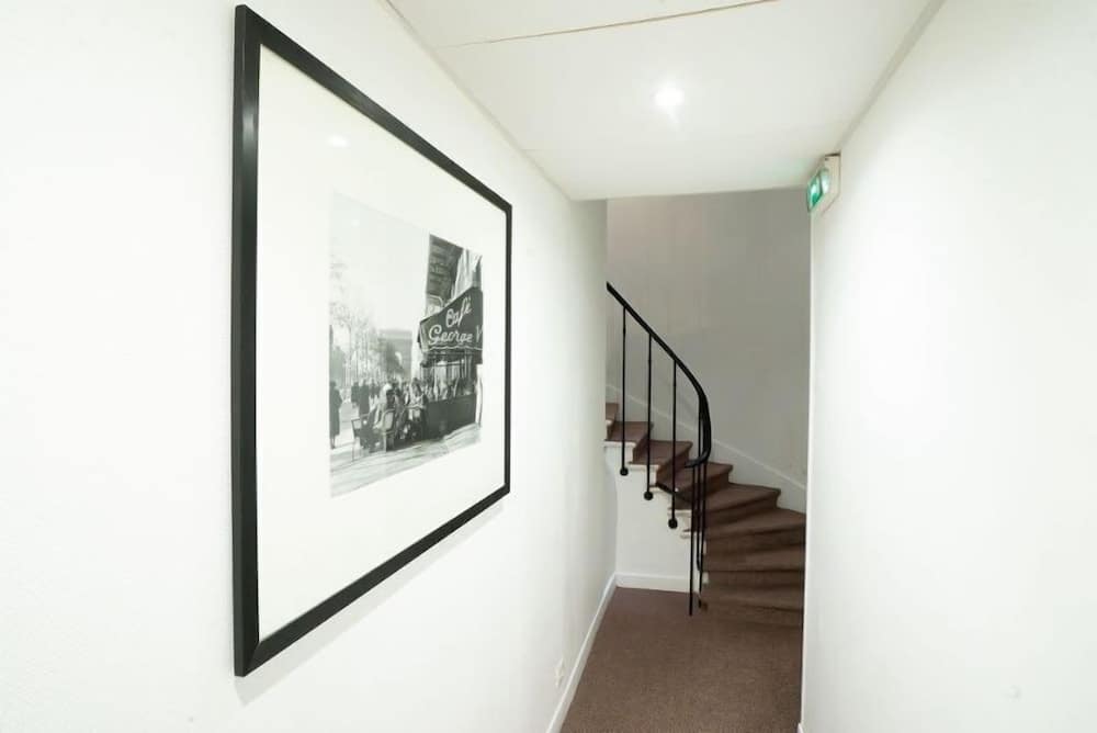 Hôtel Edgar Quinet 1
