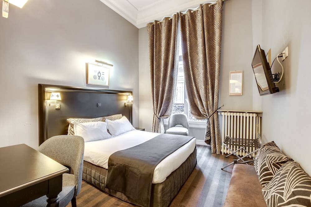 Hotel Opera Maintenon 1