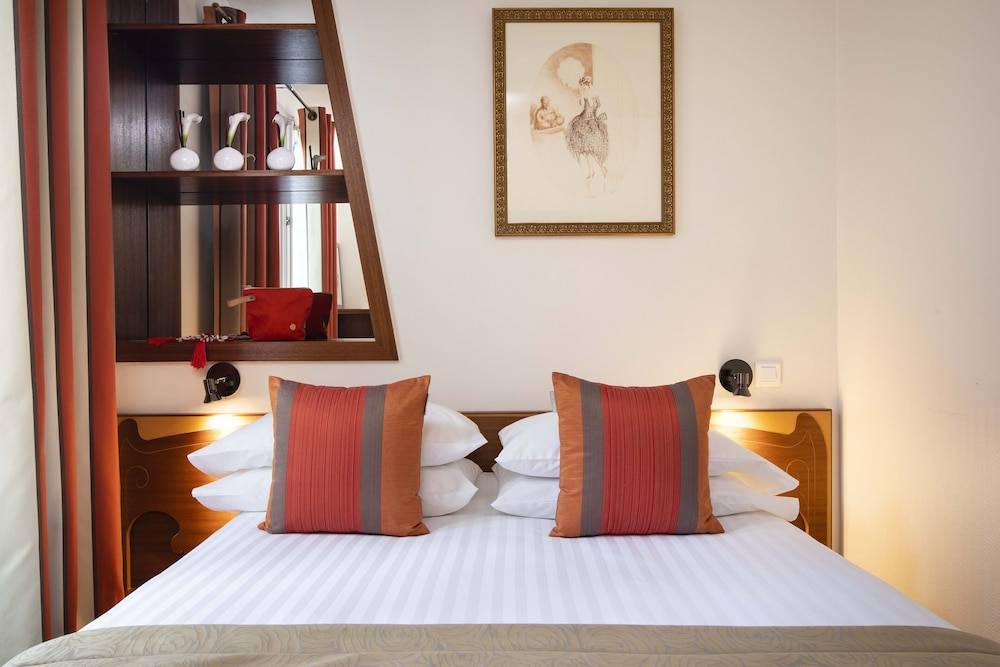 Grand Hotel des Balcons 1