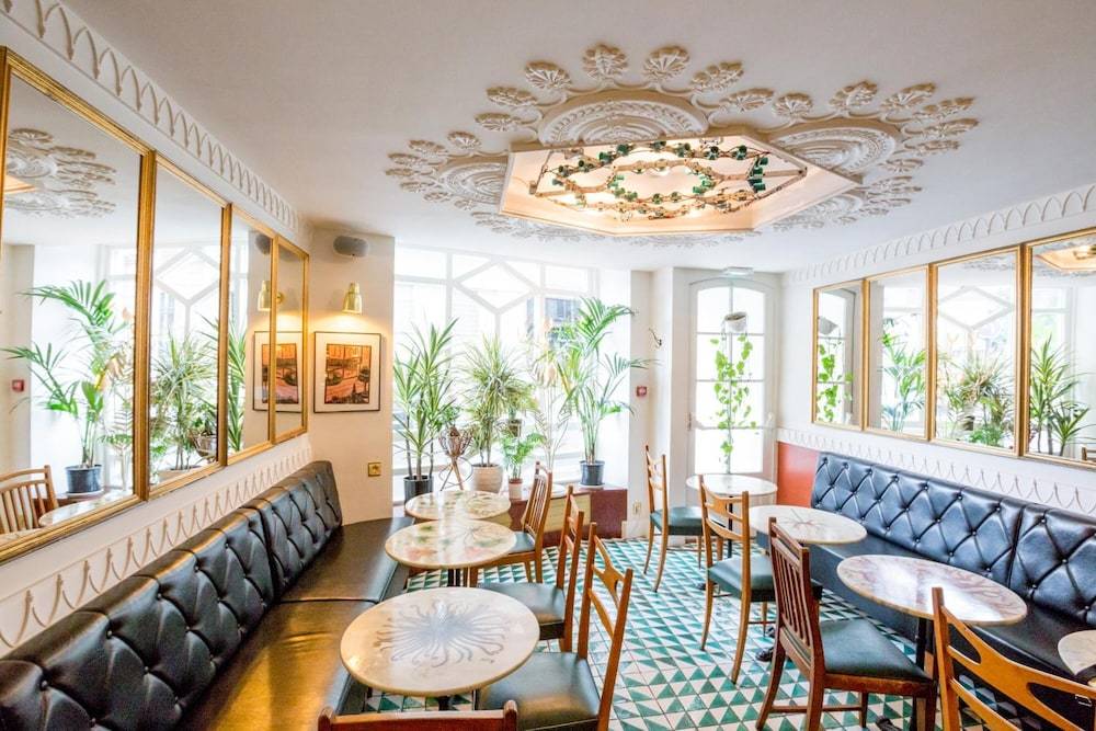 Hôtel du Temps Paris 1