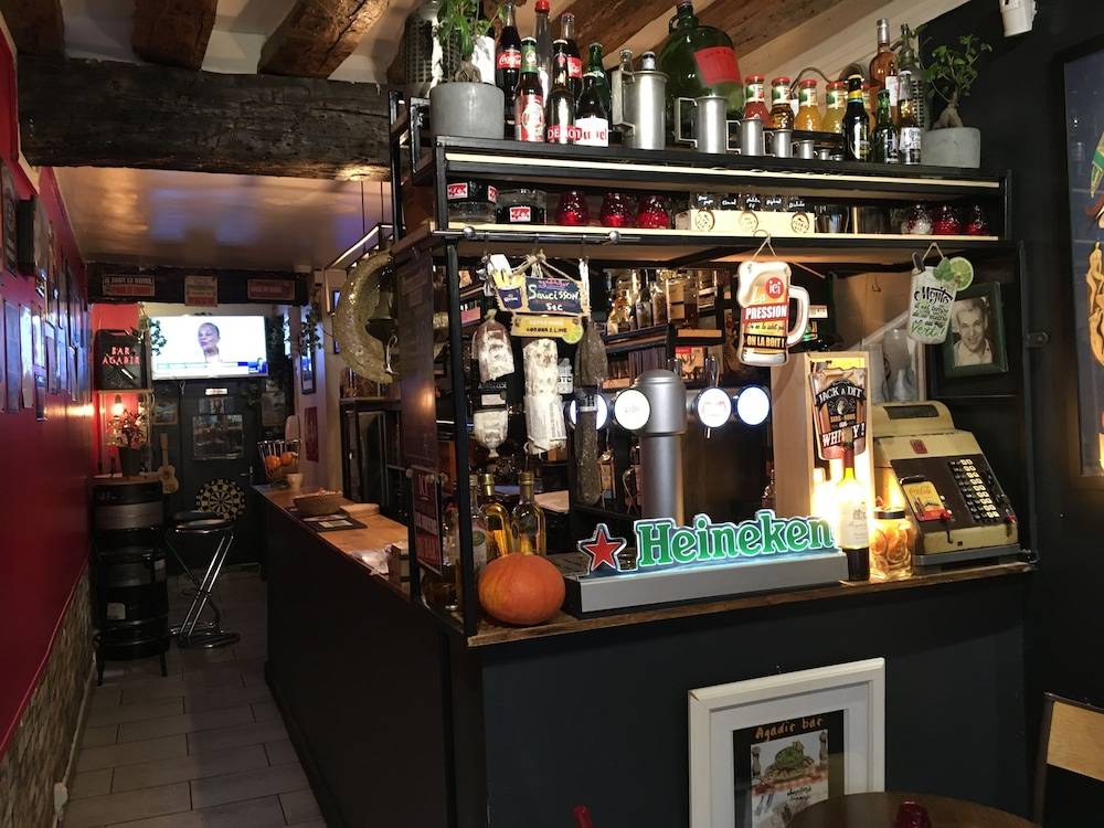LE Globe 2