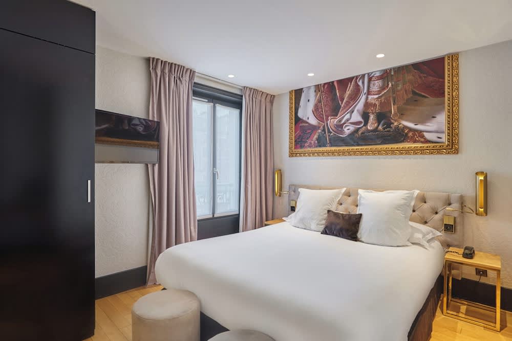 Hotel Eiffel Petit Louvre 1