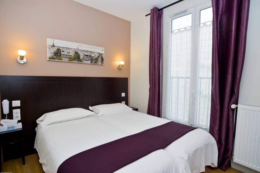 Hôtel du Quai de Seine 1