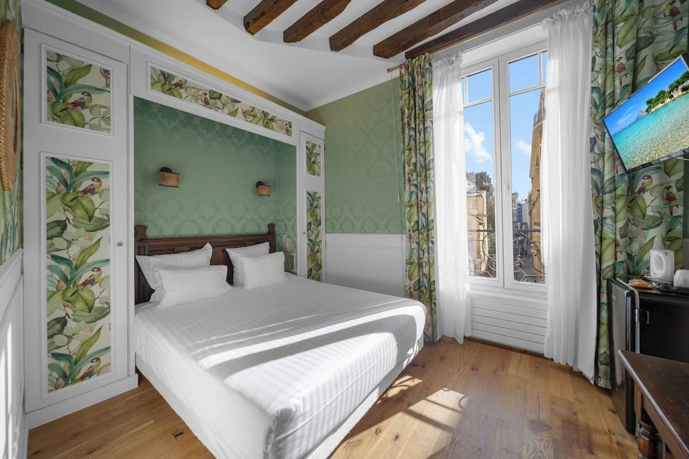 Hotel de la Bretonnerie 1