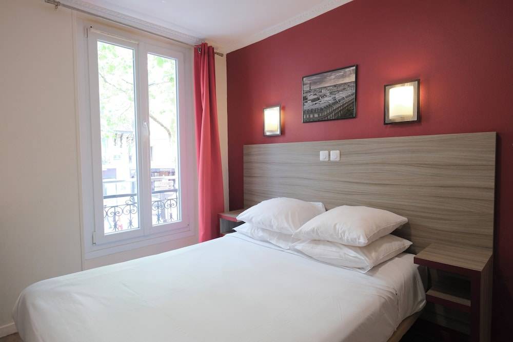 Hipotel Paris Gambetta Republique 1