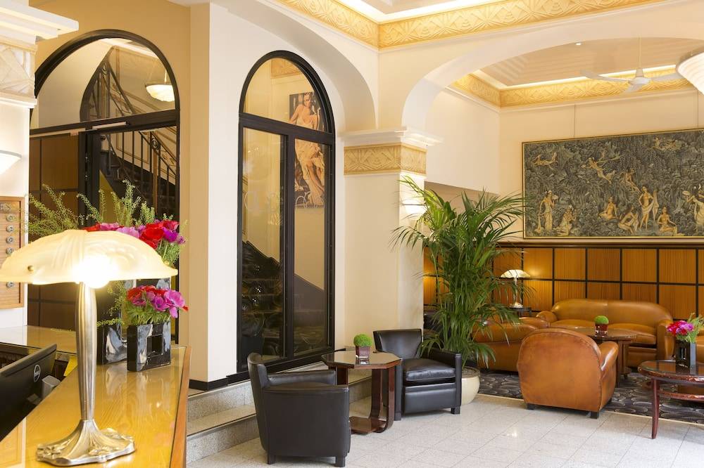 Hôtel Raspail Montparnasse 1