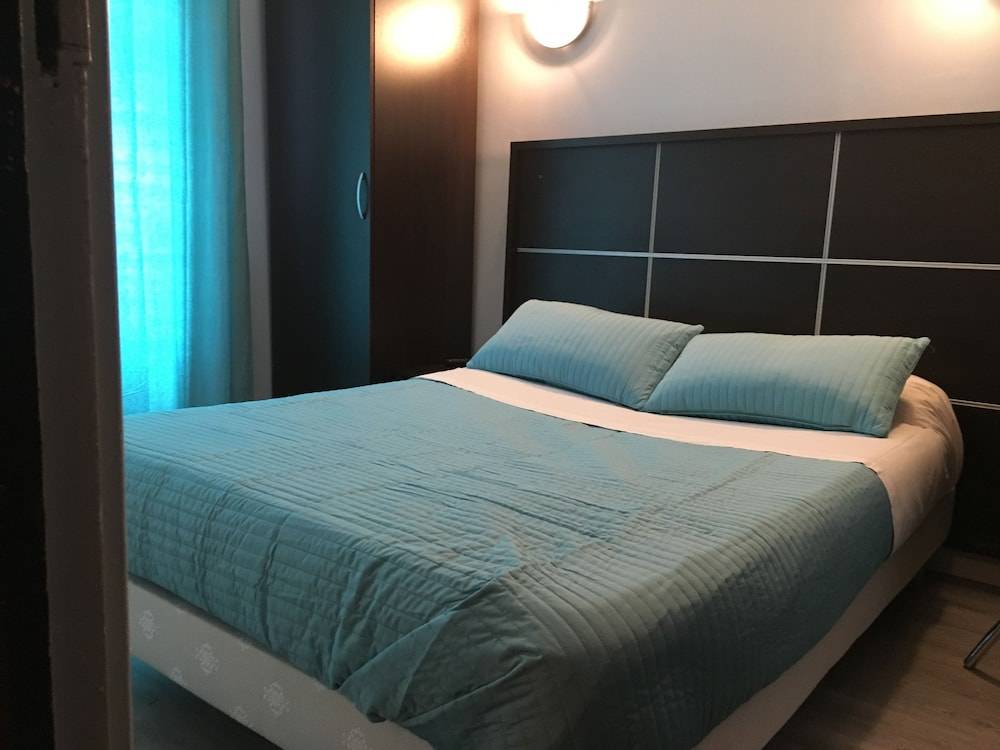 Hotel du Globe 18 1