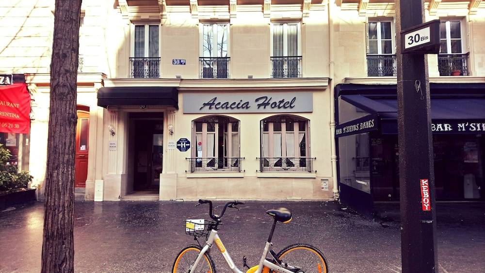 Acacia Hotel 1