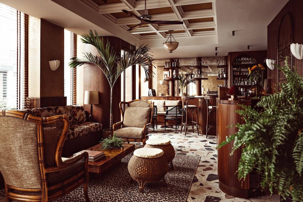 Hôtel Monsieur Aristide 1