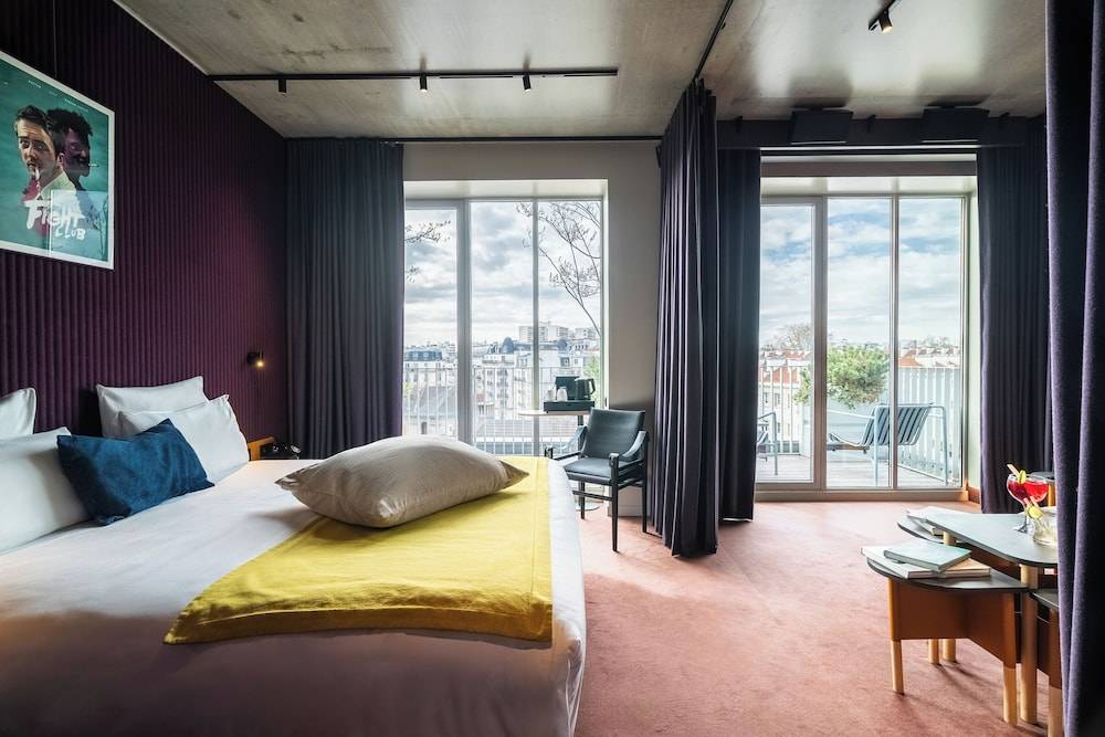 mk2 Hotel Paradiso Nation 2