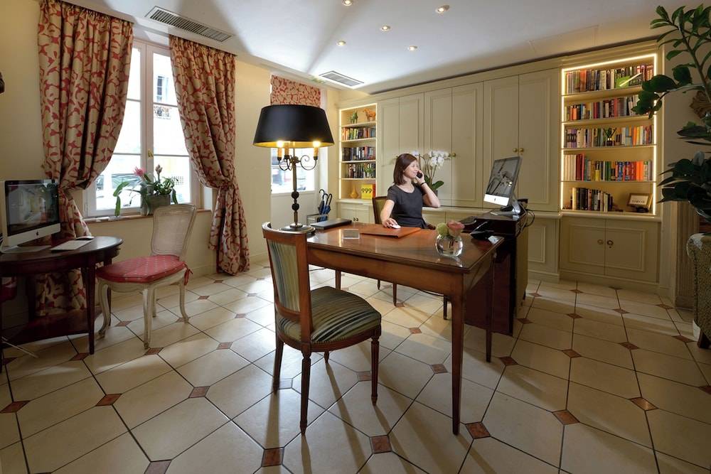 Le Relais Montmartre 2