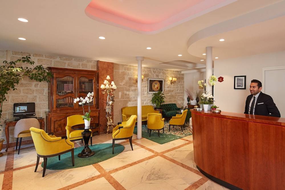 Hotel Minerve 2