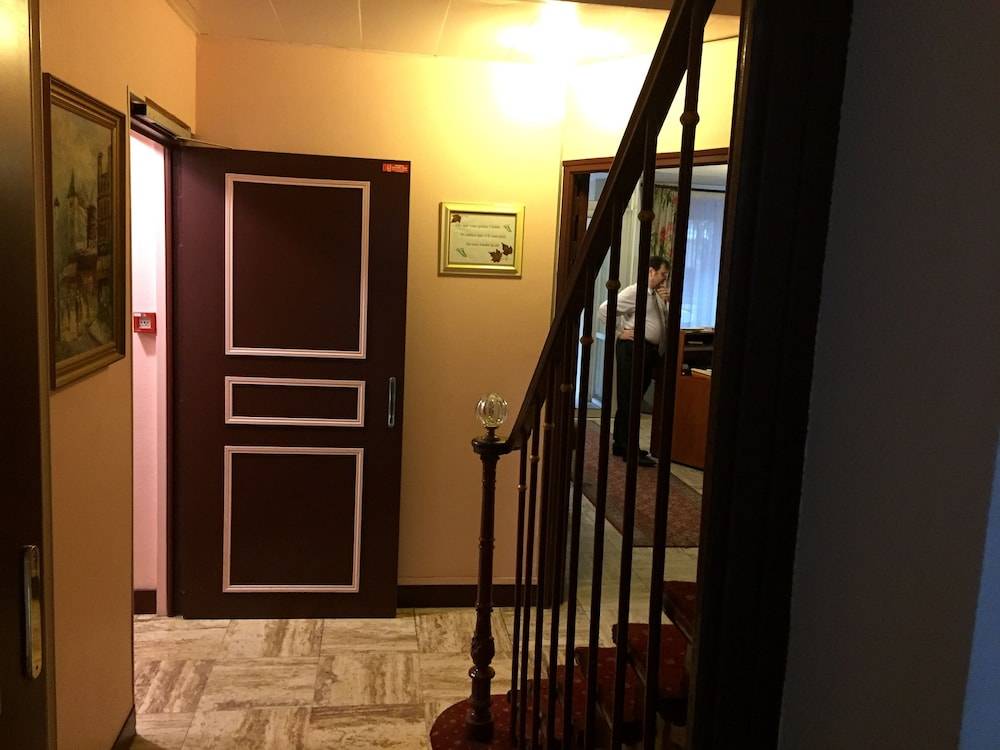 Hotel Le Clos d'Alésia 2