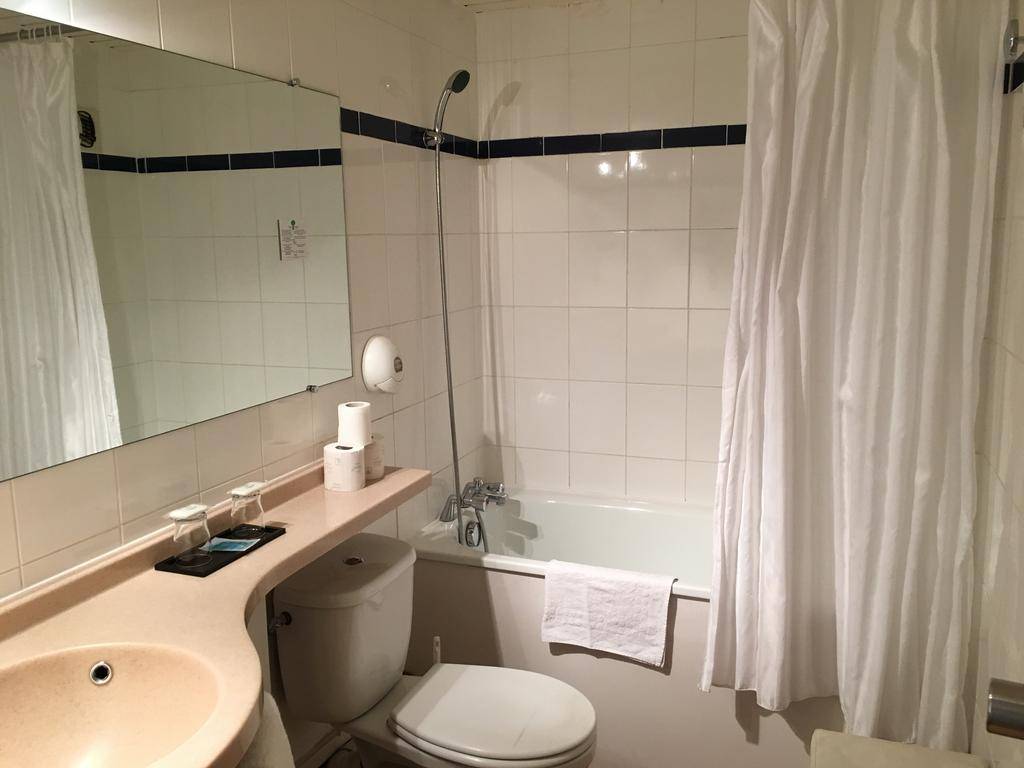 Hôtel Eiffel Kensington 2