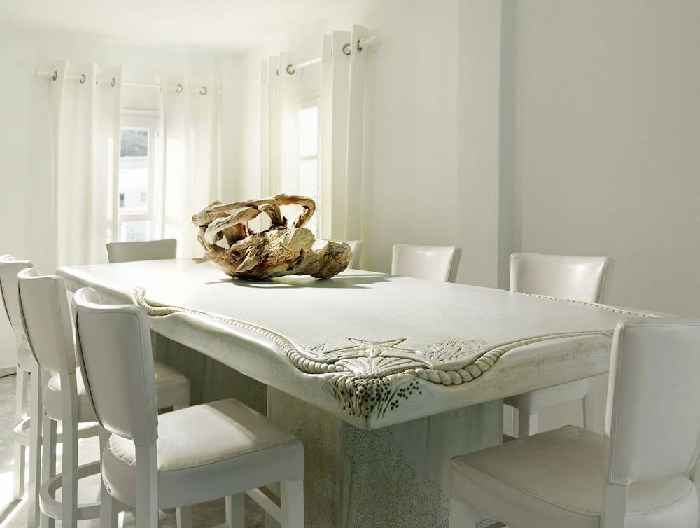 Mykonos Bay Resort & Villas 2