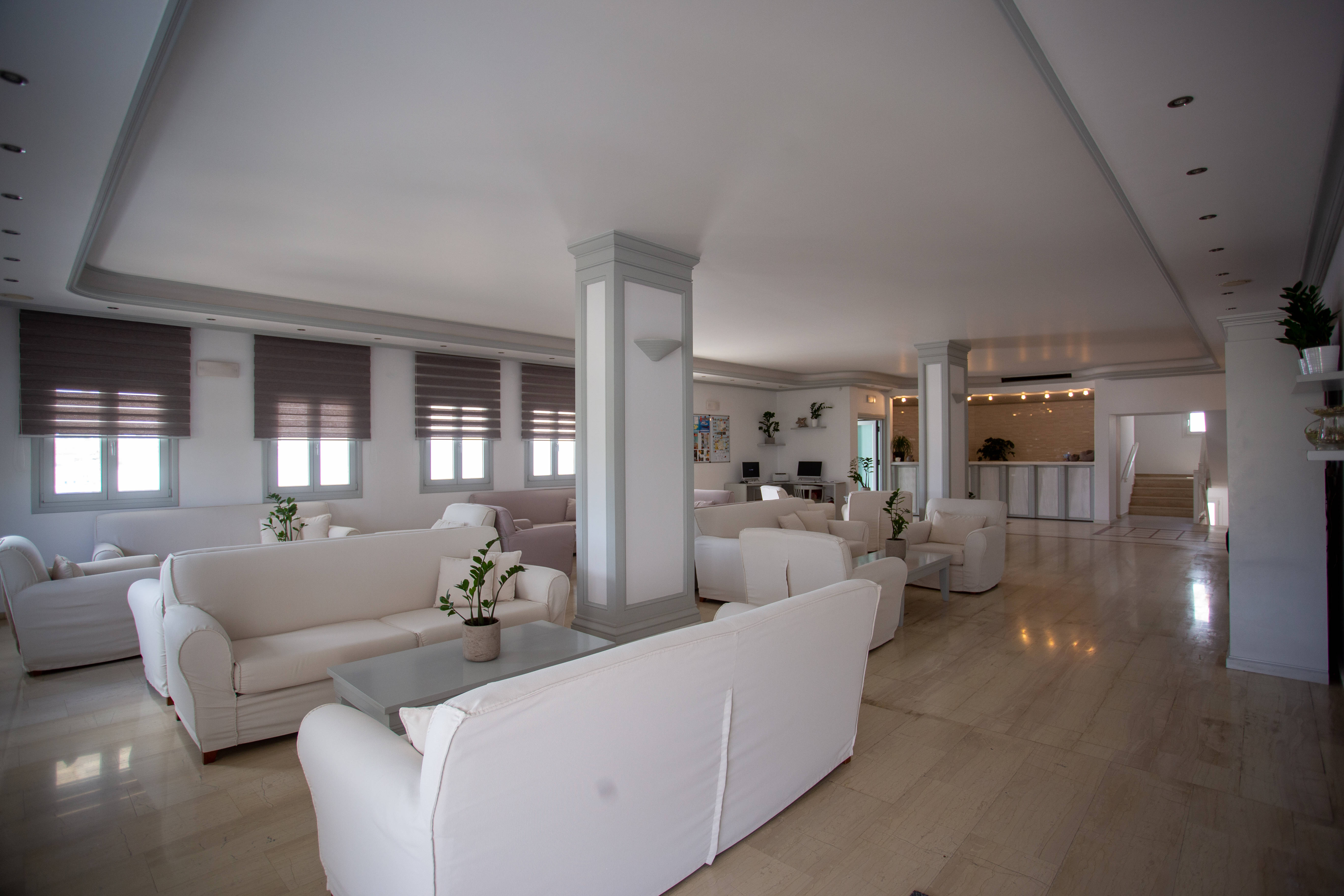 Yiannaki Hotel 2