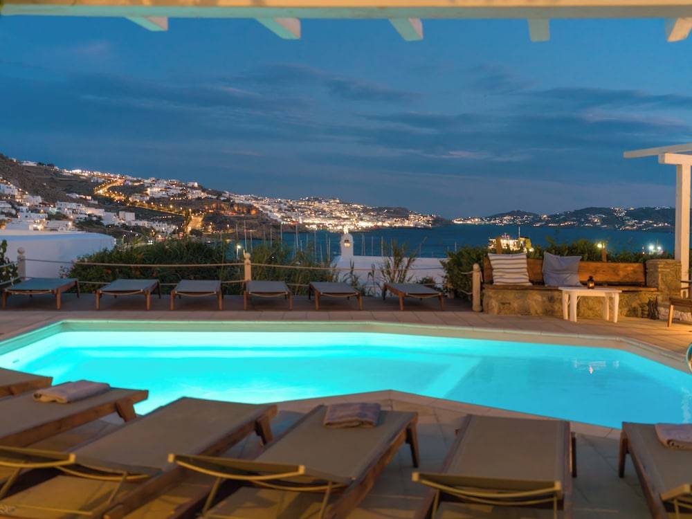 Rhenia Mykonos Hotel & Bungalows 1