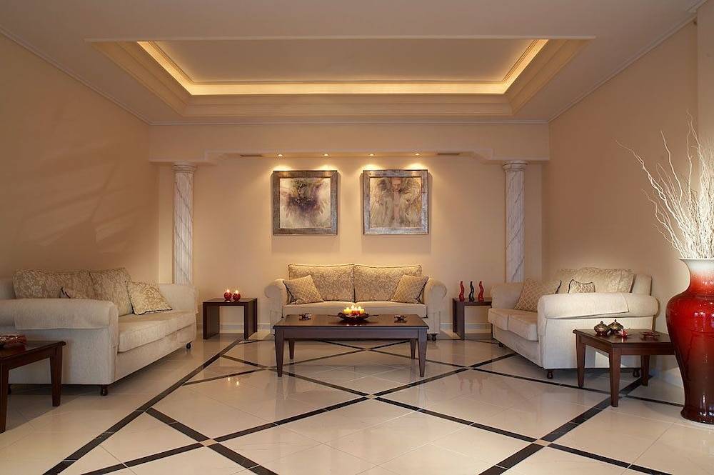 Grand Beach Hotel 2