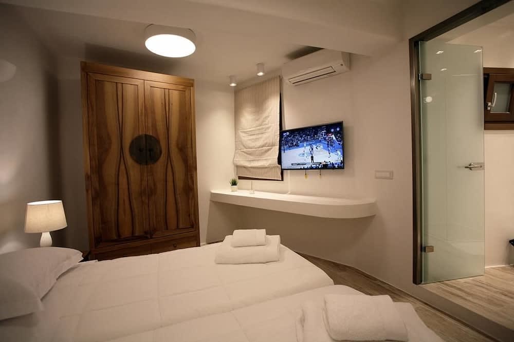 Anagram Hotel 2