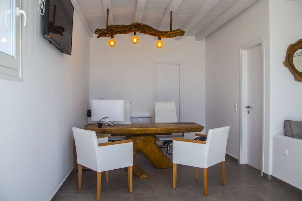 Eternal Suites 2