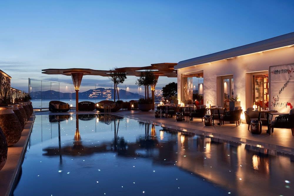 Myconian Naia - Preferred Hotels & Resorts 1