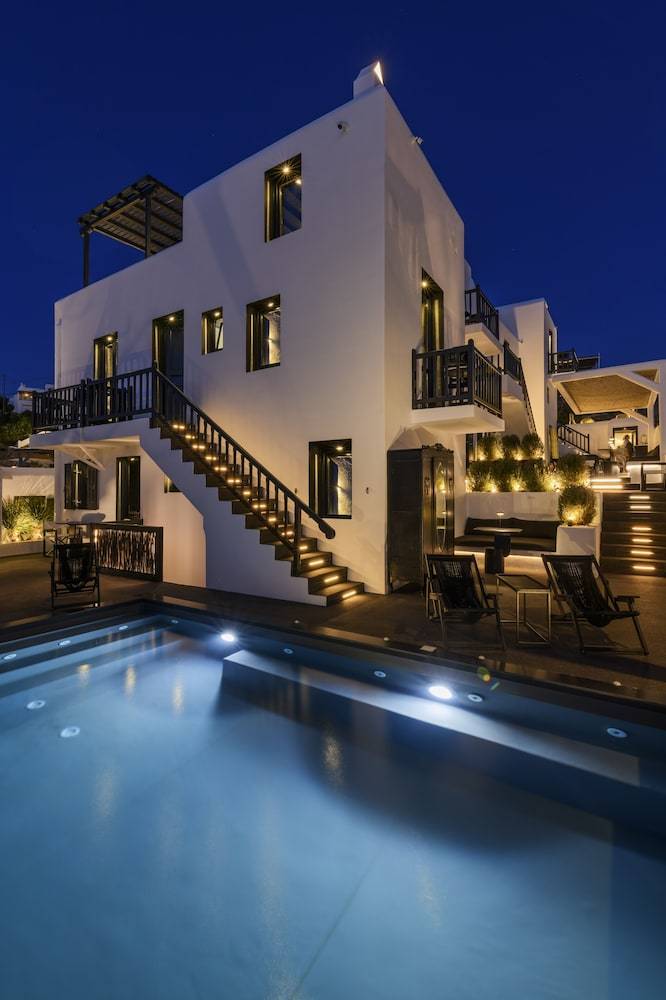 She Mykonos Boutique Hotel 1