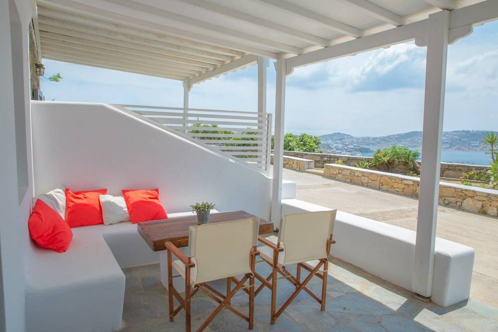 Bellou Suites 1