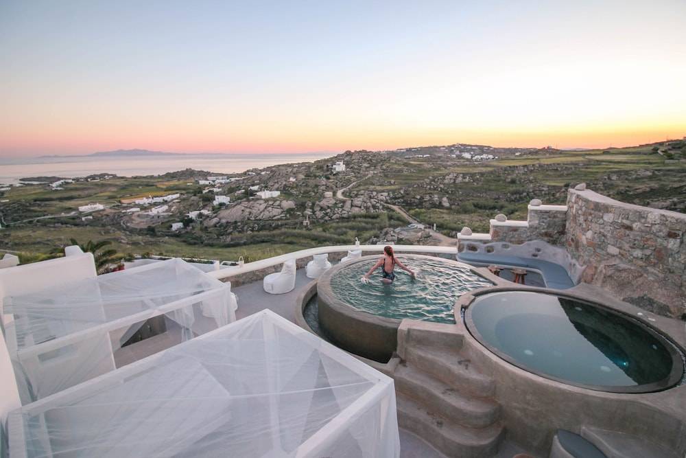 Sea & Stone Residence Mykonos 1