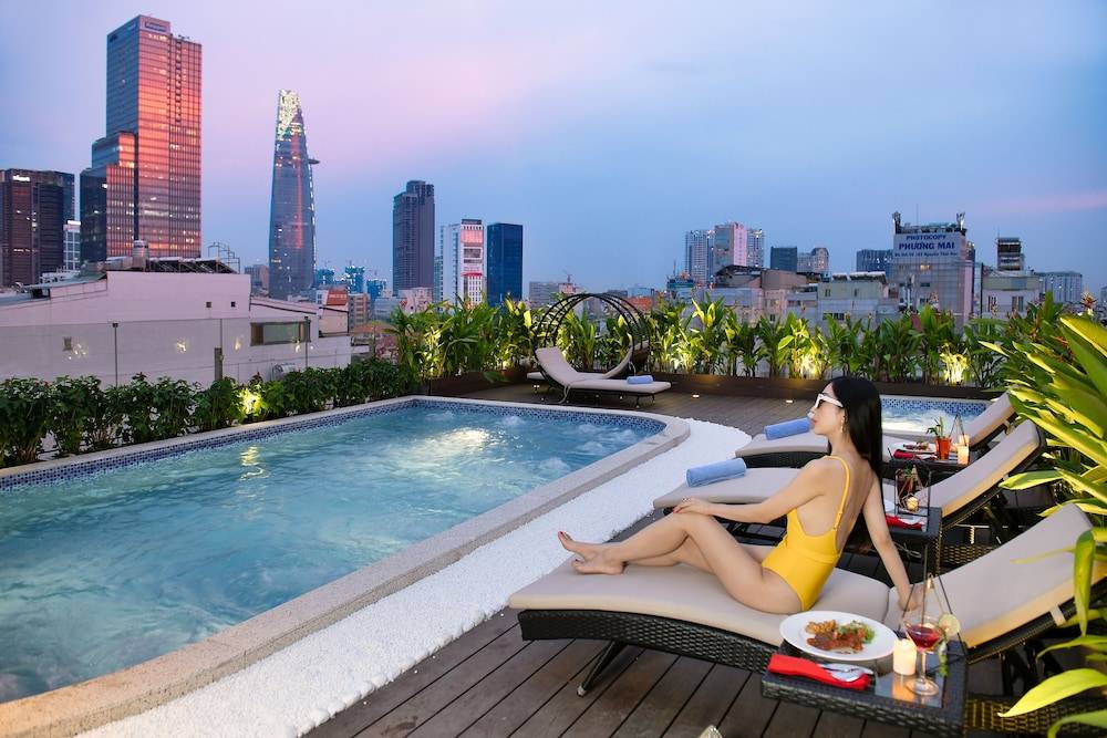 Adora Art Hotel 1