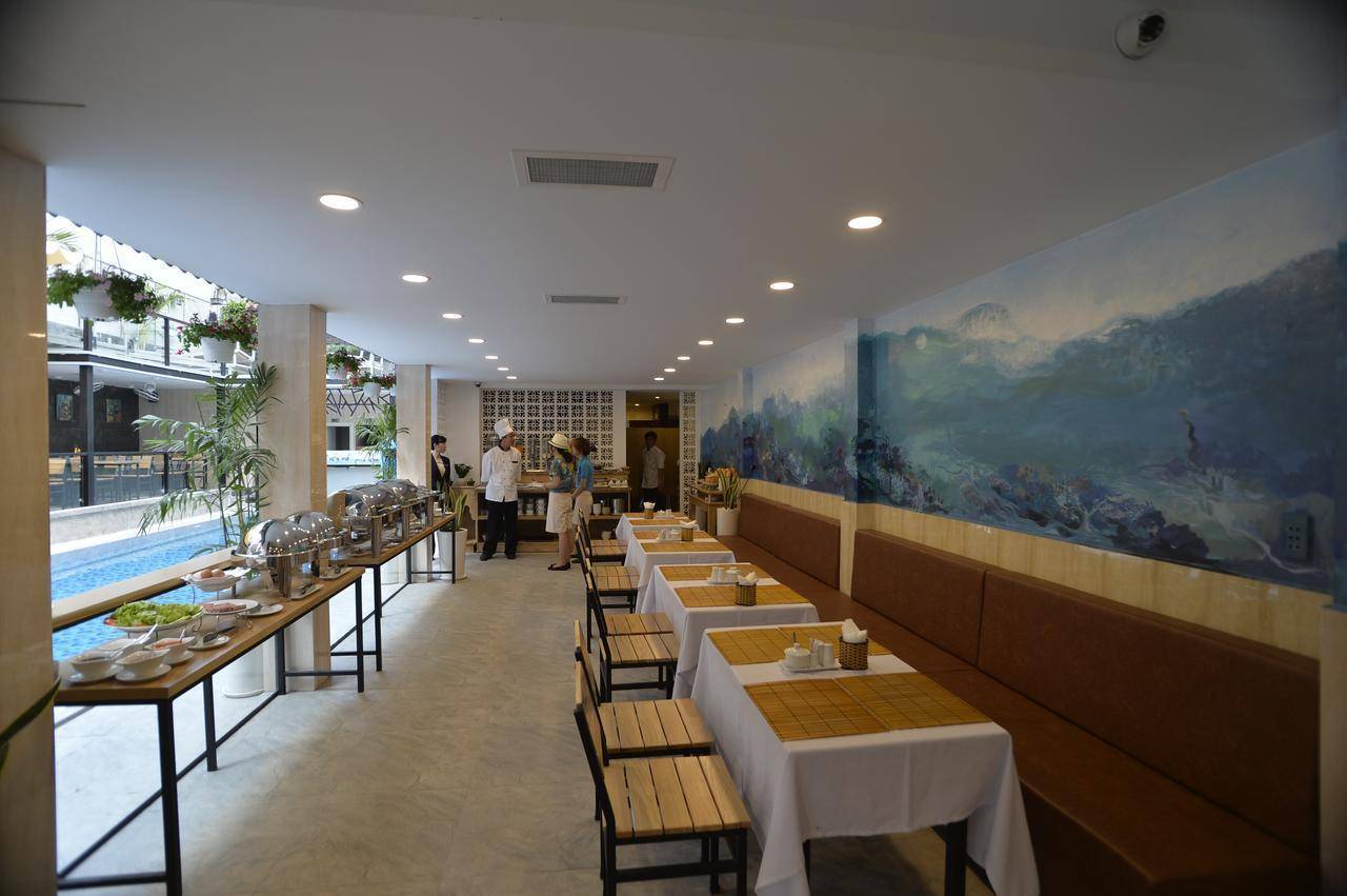 Urban Logde Hotel 1
