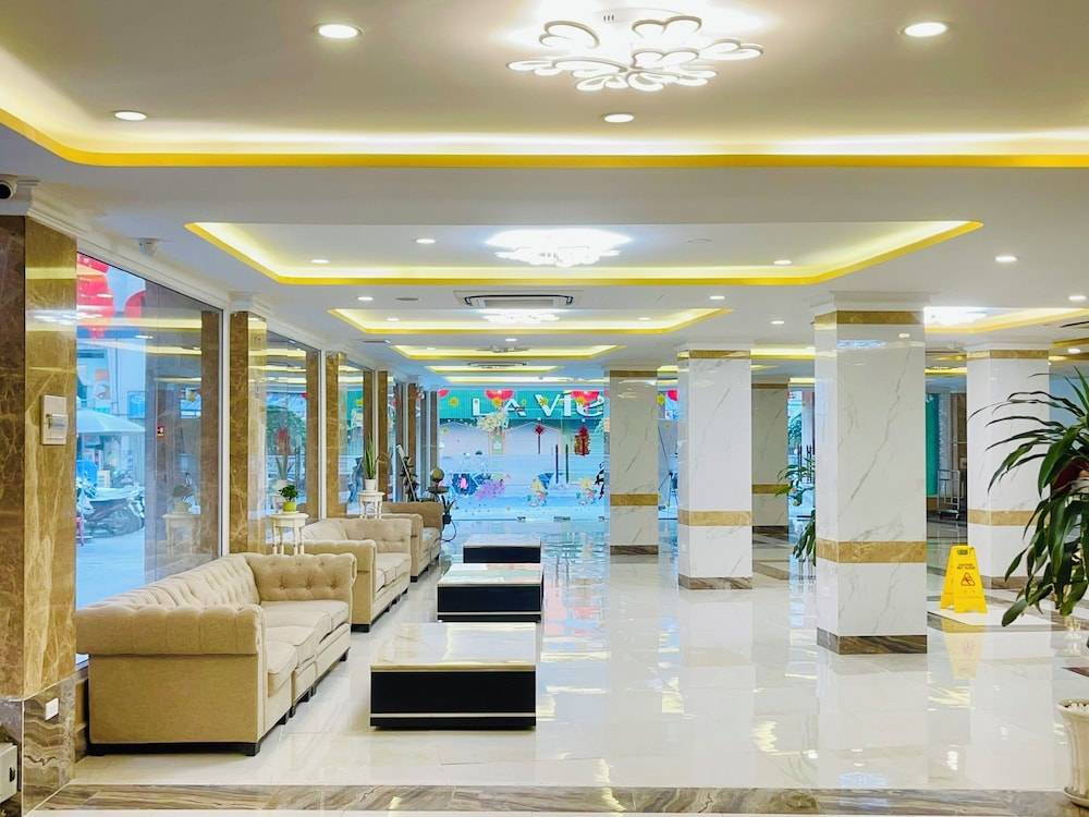 Đông Kinh Hotel 2