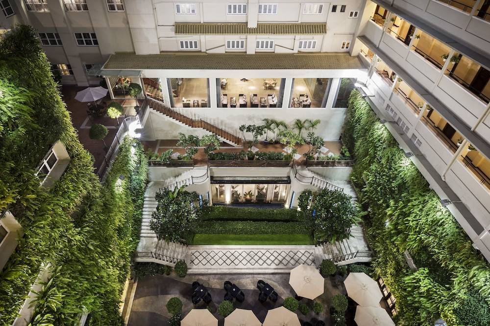 Rex Hotel 1
