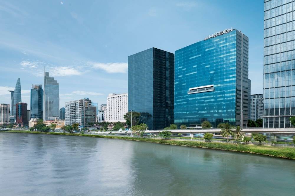 Le Meridien Saigon 1