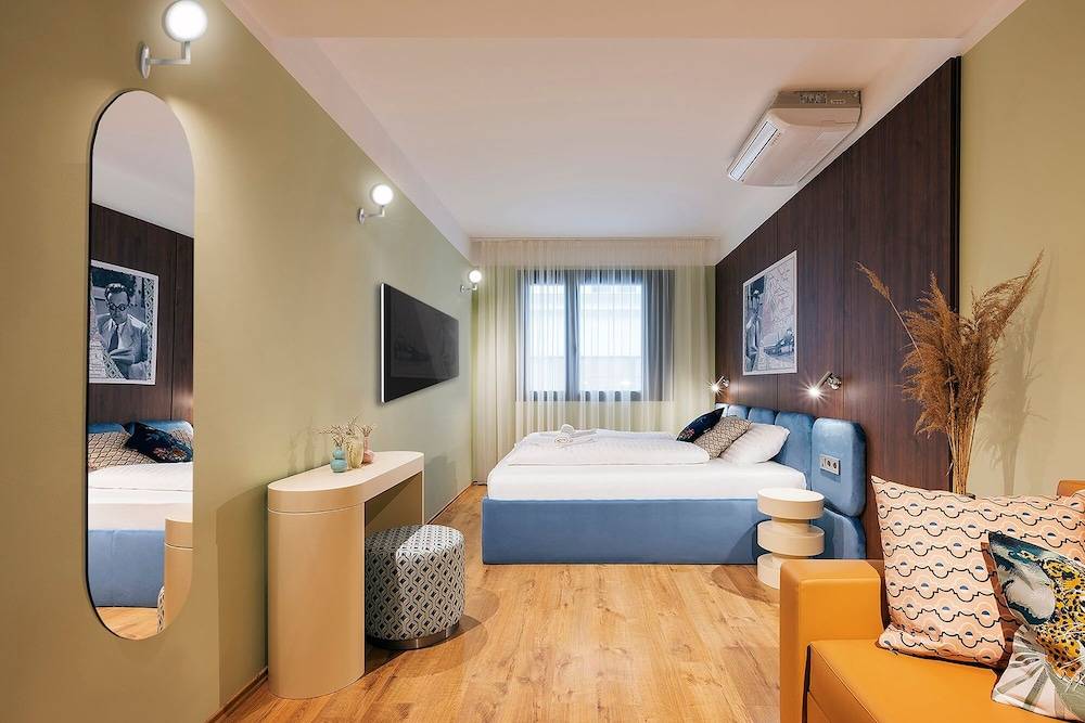 SWU Magazine Rooms 1