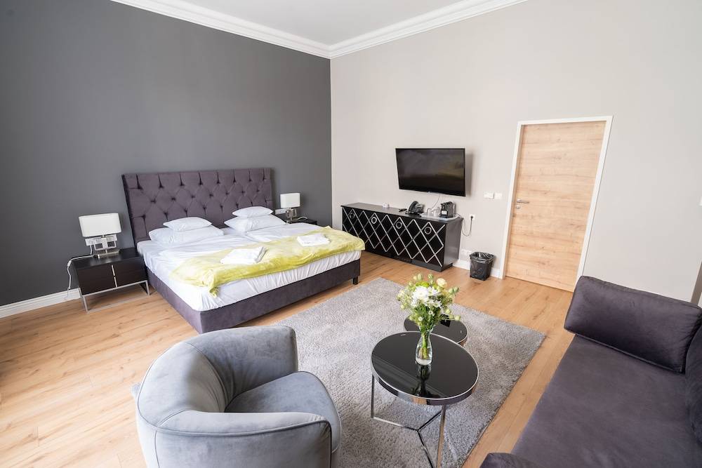 D50 Hotel 1