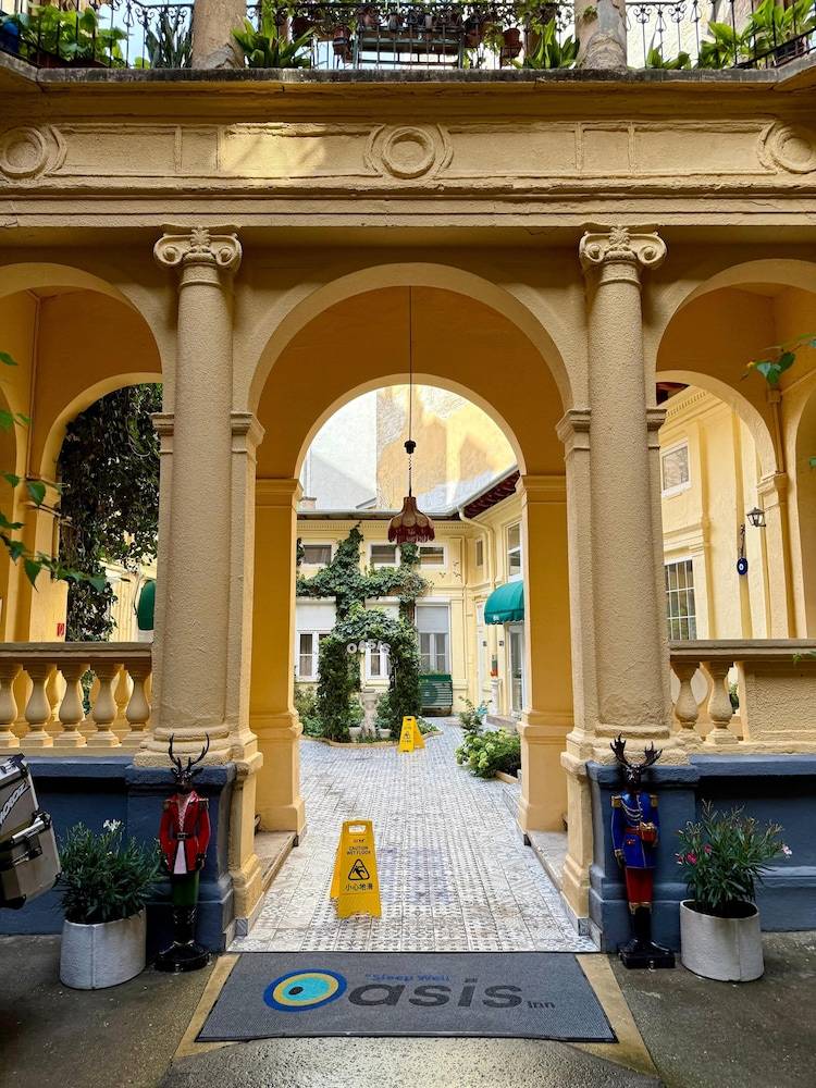 Oasis Inn Budapest 1