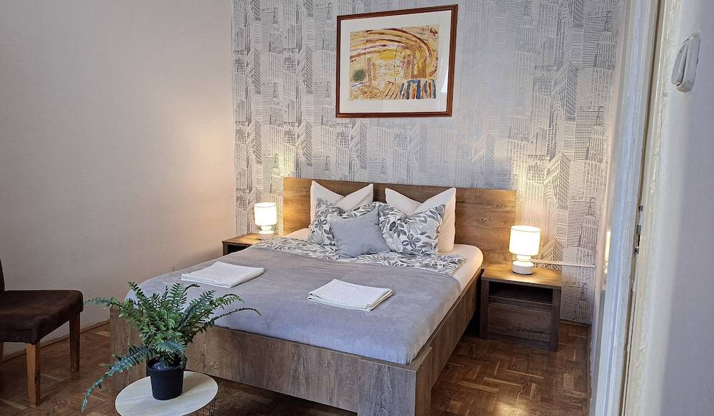 Black Sheep Budapest Smart Rooms 1