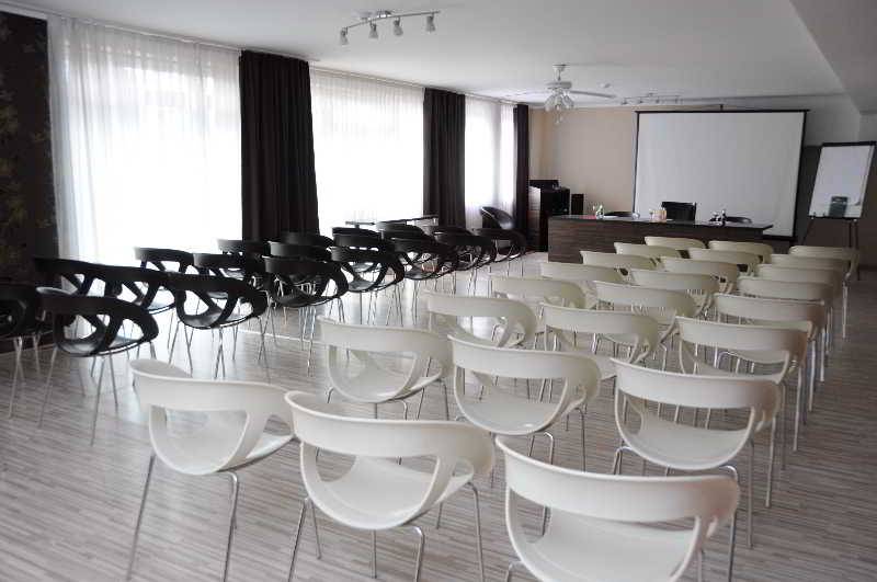 Green Hotel Budapest 2